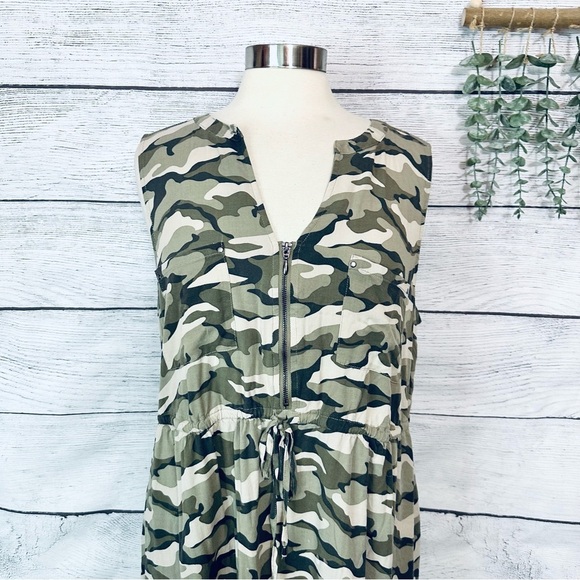 FLAWED Torrid Zip Front Shirt Dress Stretch Challis Camo Plus Size 1 1X 14 16 - Picture 7 of 15